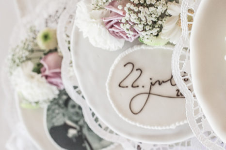floral wedding cake view